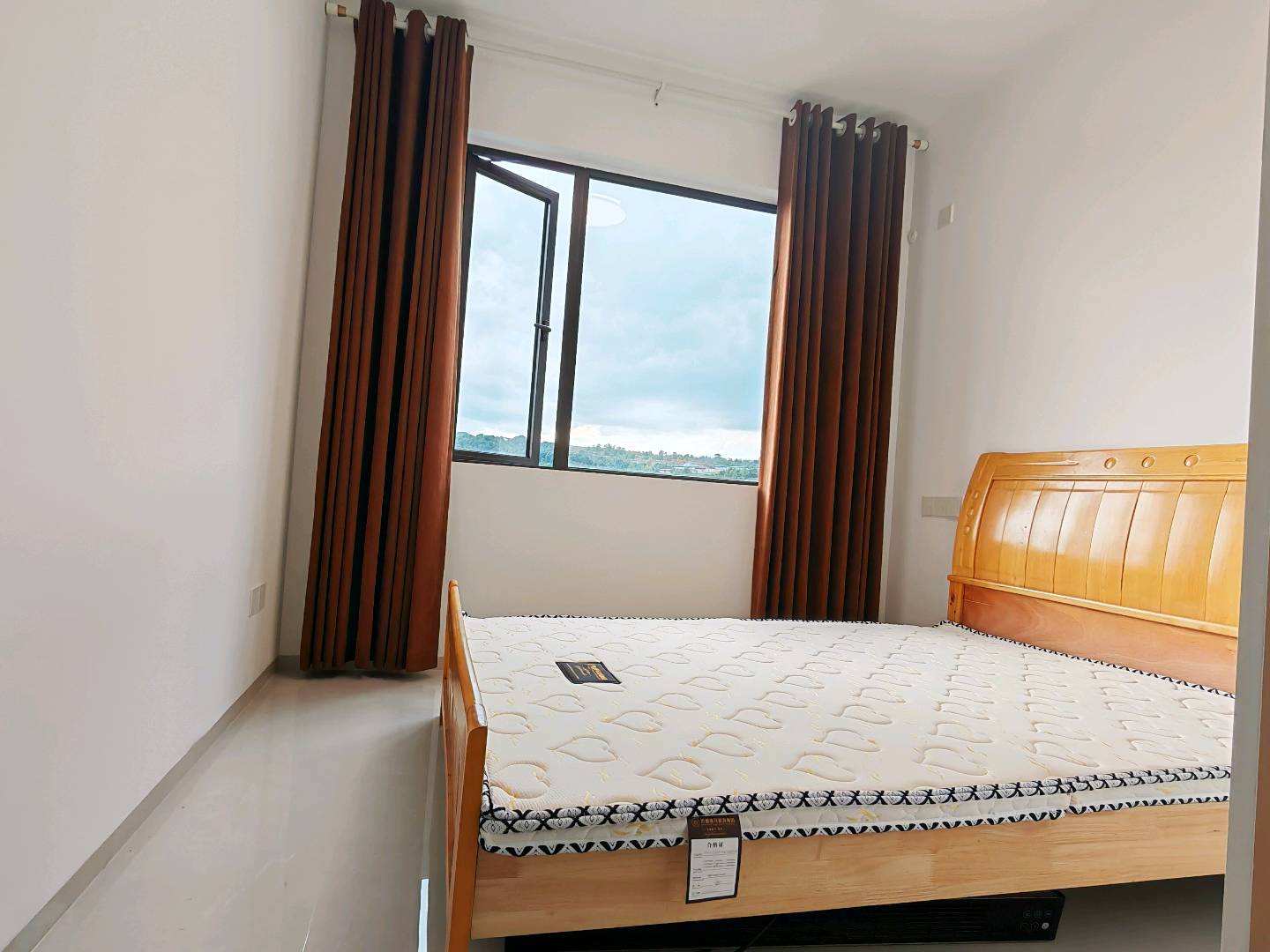 优品道现代城 随时看房·