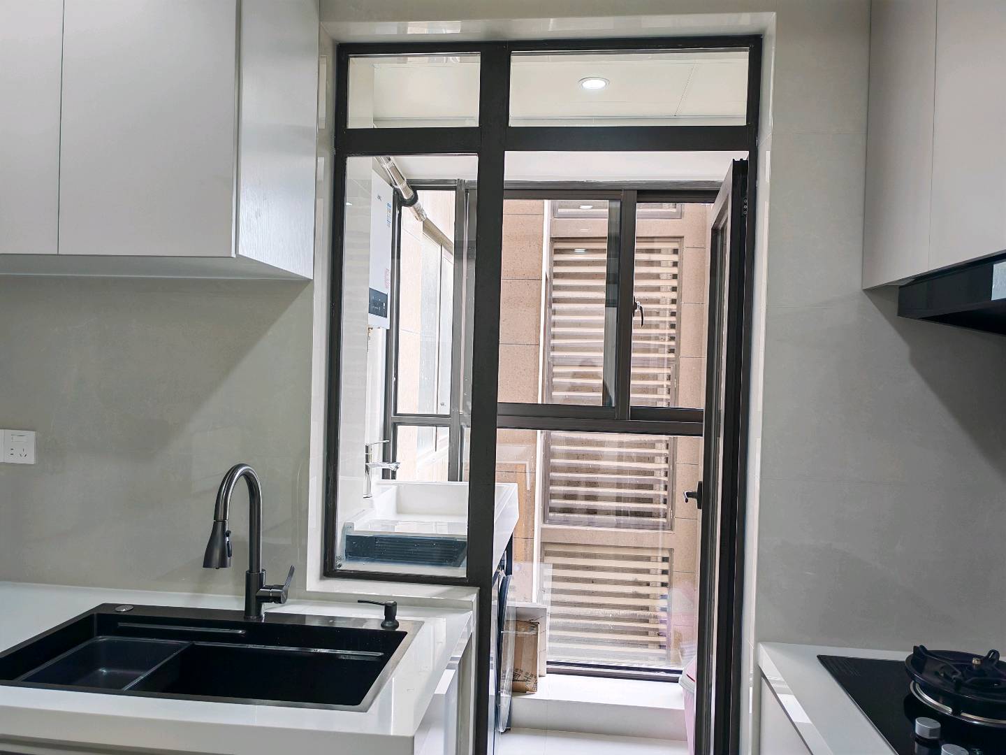 优品道现代城 随时看房·