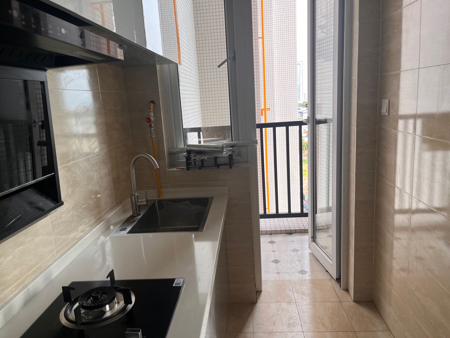 新康家园 随时看房·