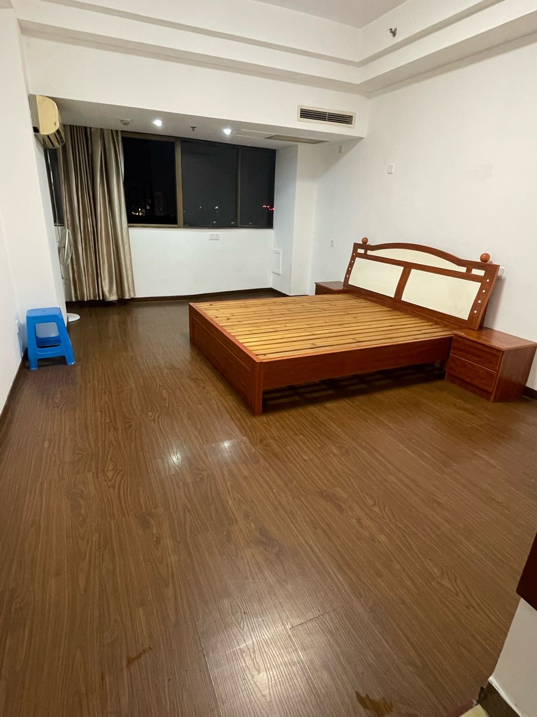 金鼎国际公寓 1居室 950元/月