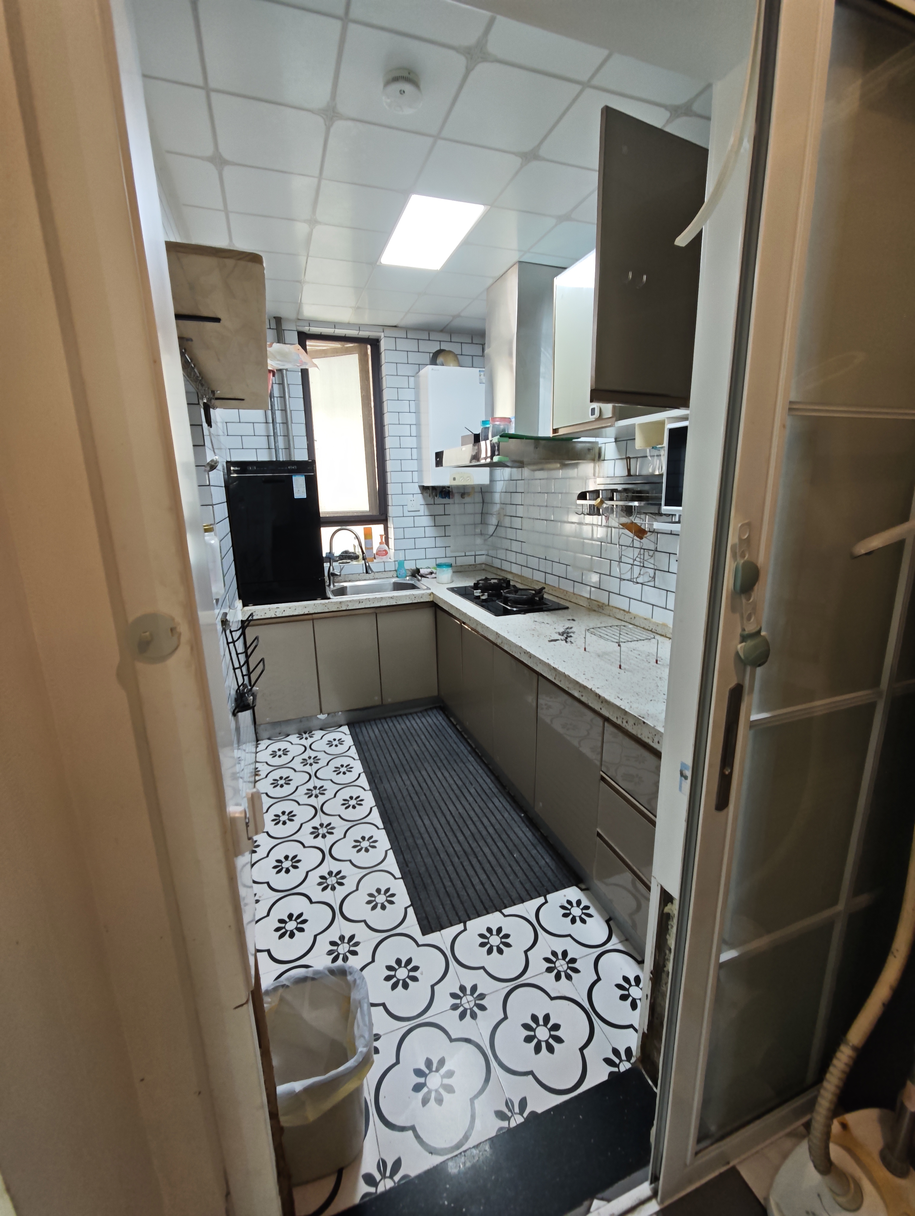 杏花街37号 随时看房·