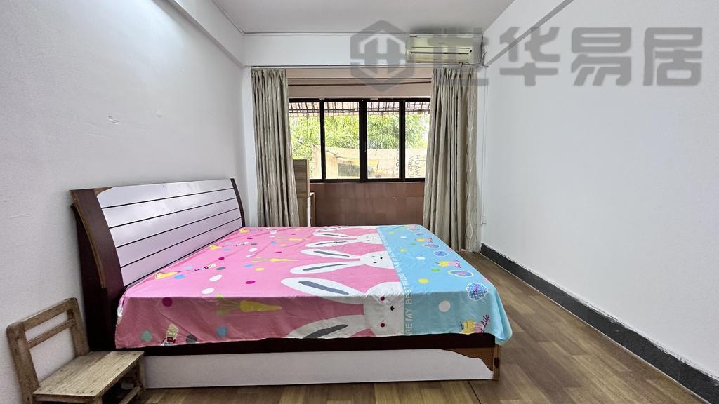 人民南路147号 随时看房·