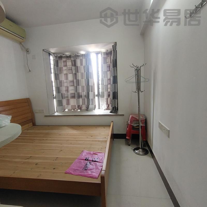 华夏世纪花园 随时看房·