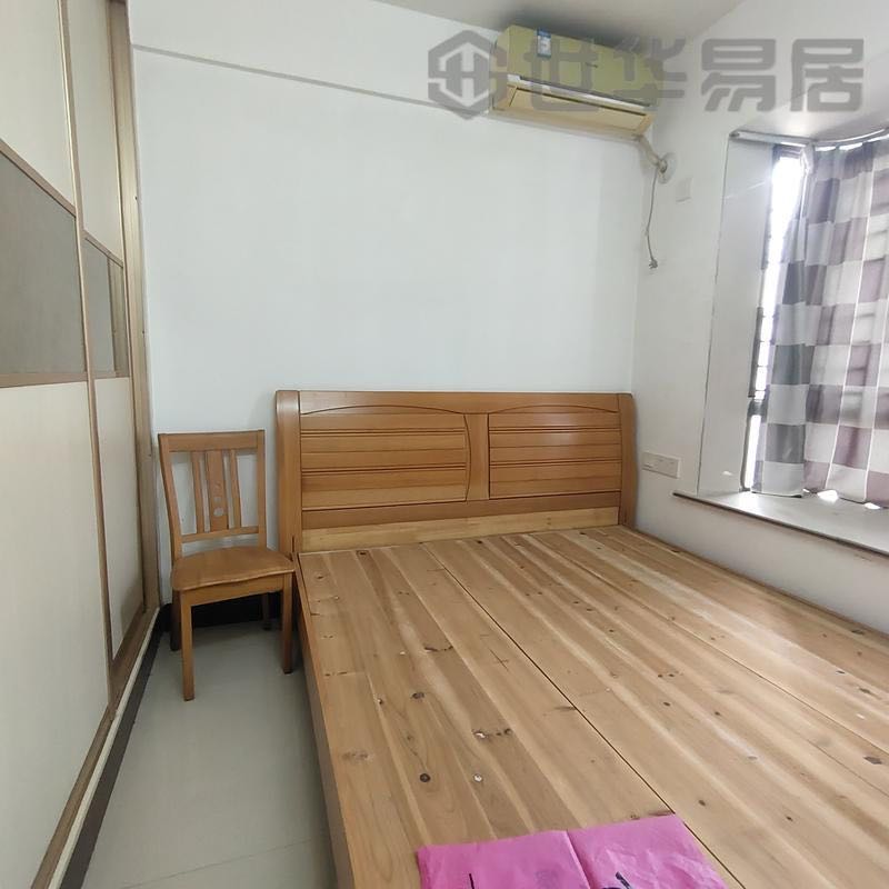 华夏世纪花园 随时看房·