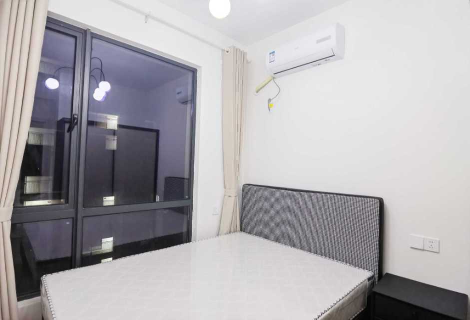 莲馨苑 随时看房·