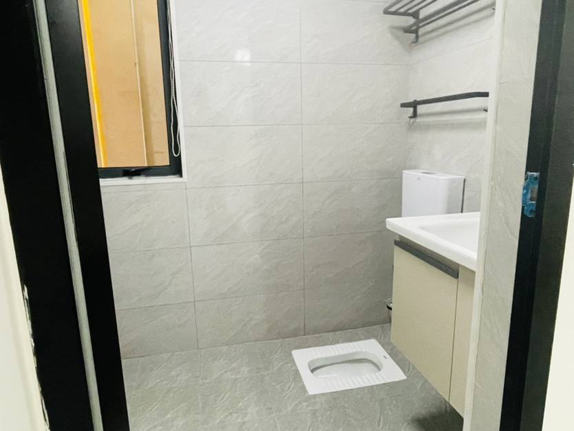 莲馨苑 随时看房·