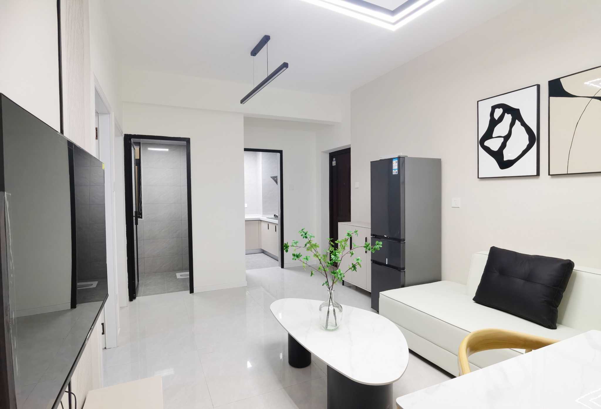 莲馨苑 随时看房·