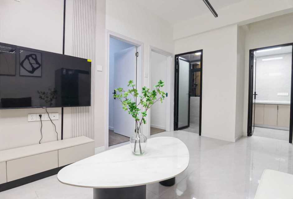 莲馨苑 随时看房·