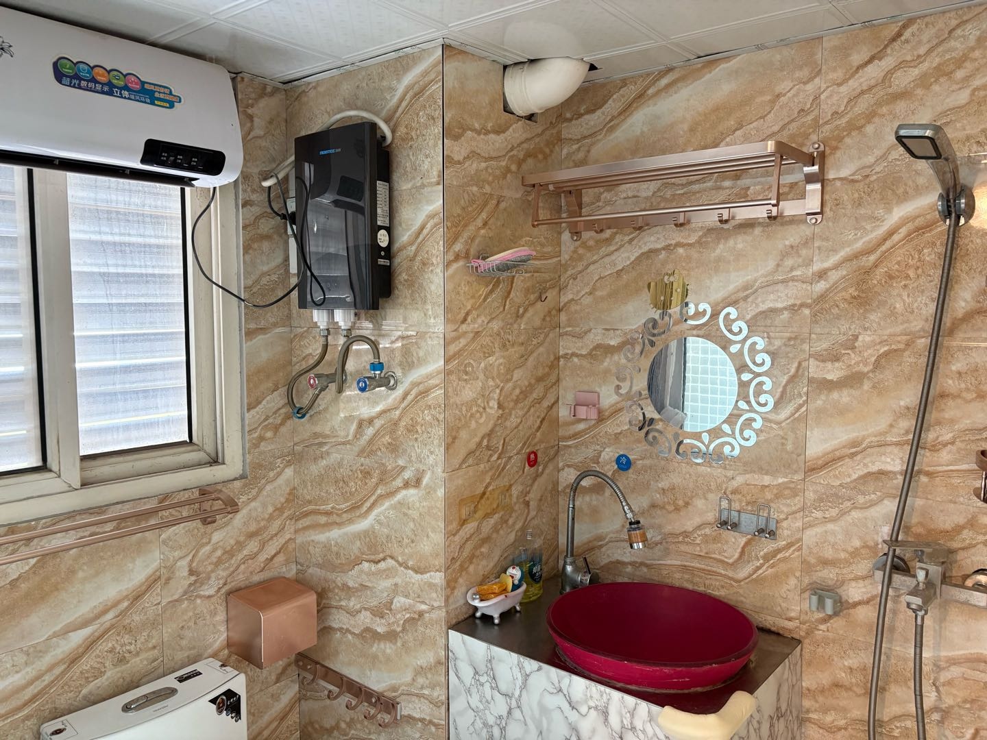 香槟花园 随时看房·