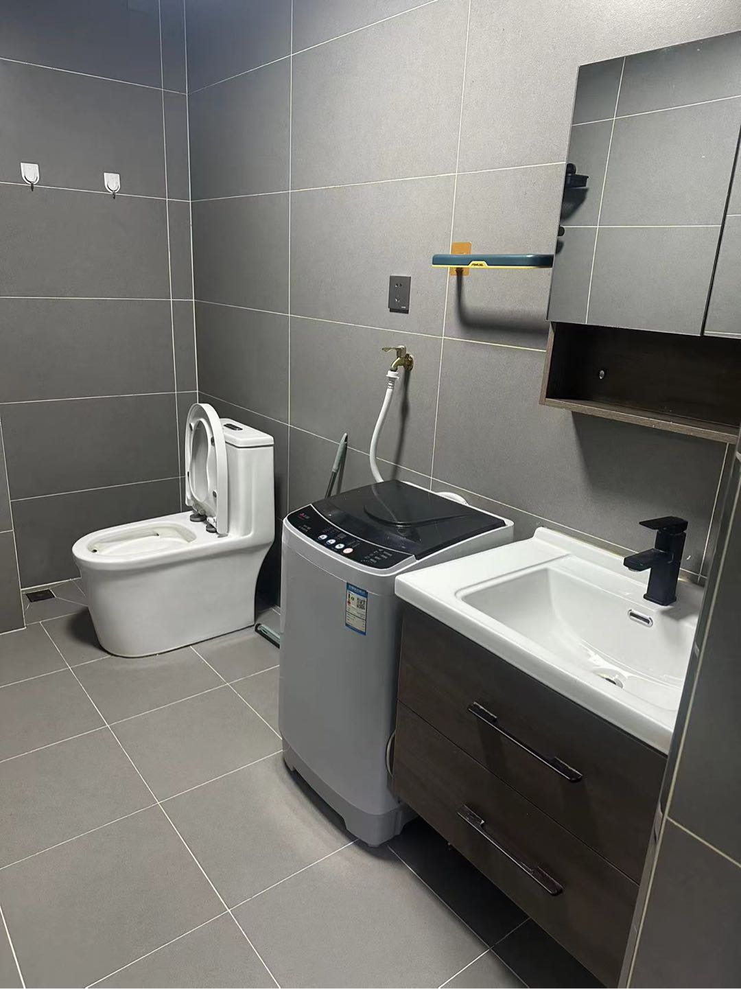 健泰安居花园一居拎包入住 随时看房·