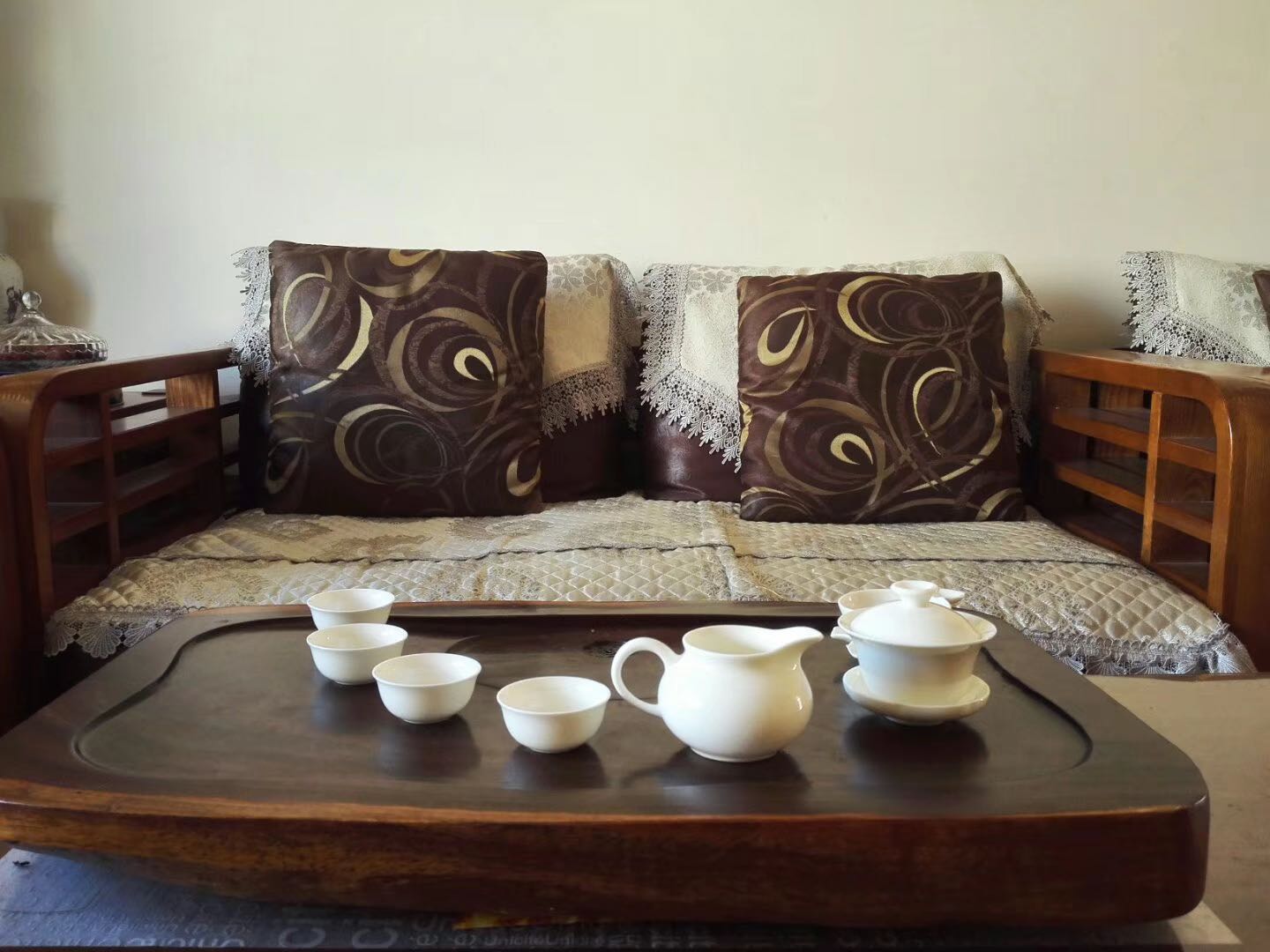 亿朋苑一区 随时看房·