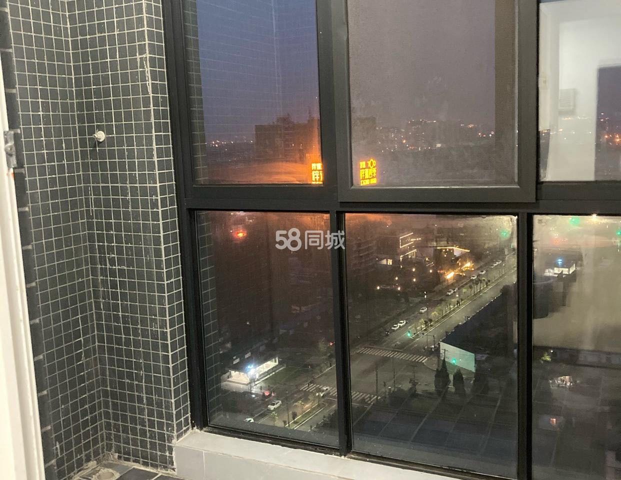 华邑阳光里 随时看房·