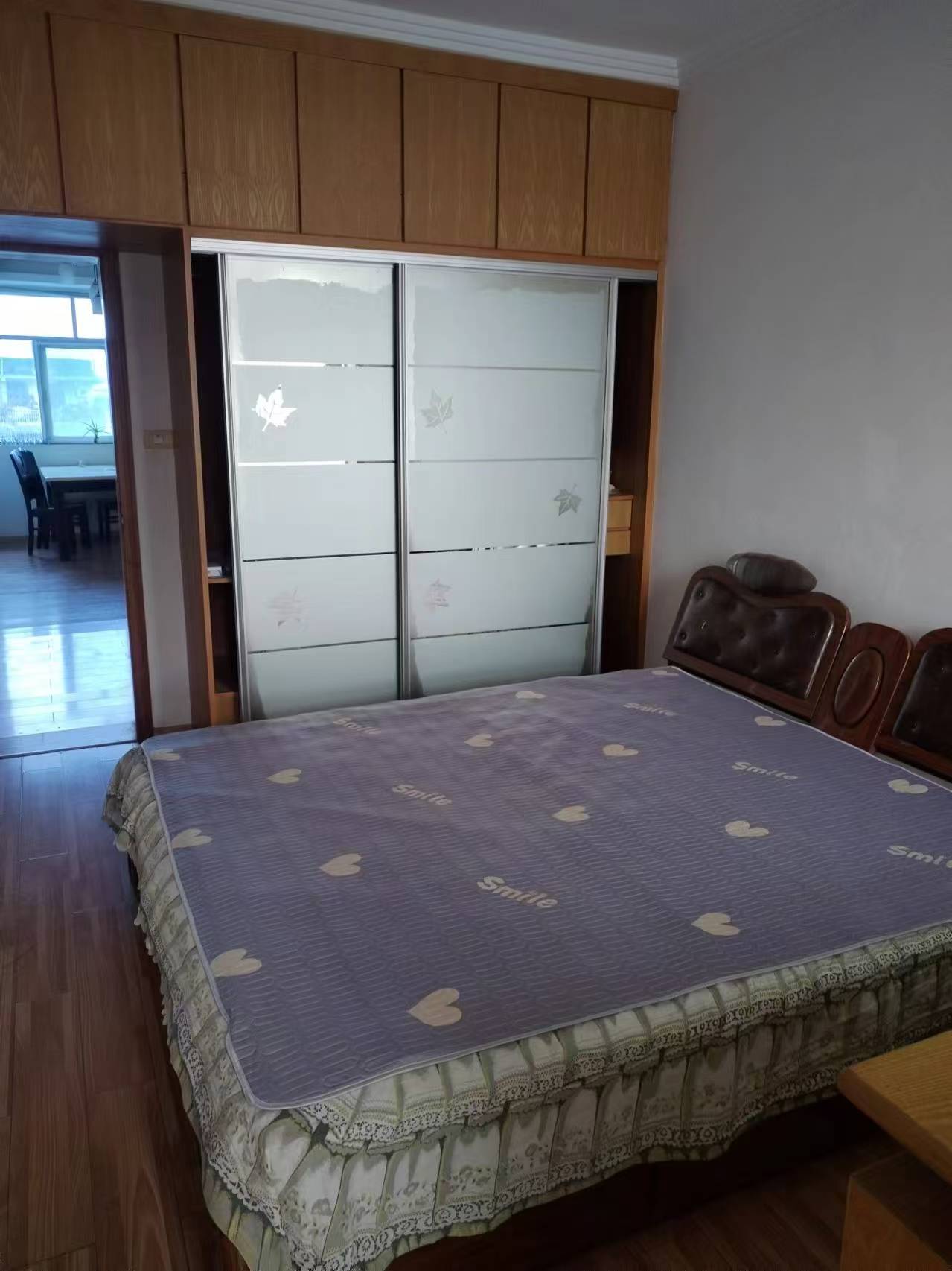 武汉市江夏区纸坊街新北路老商业学校 随时看房·