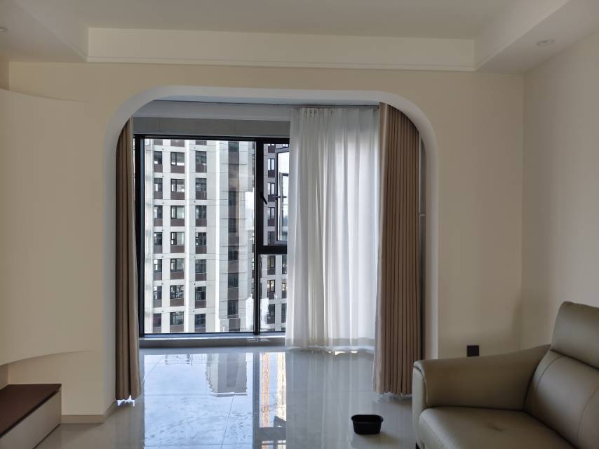 常绿林溪上苑 3居室 2000元/月