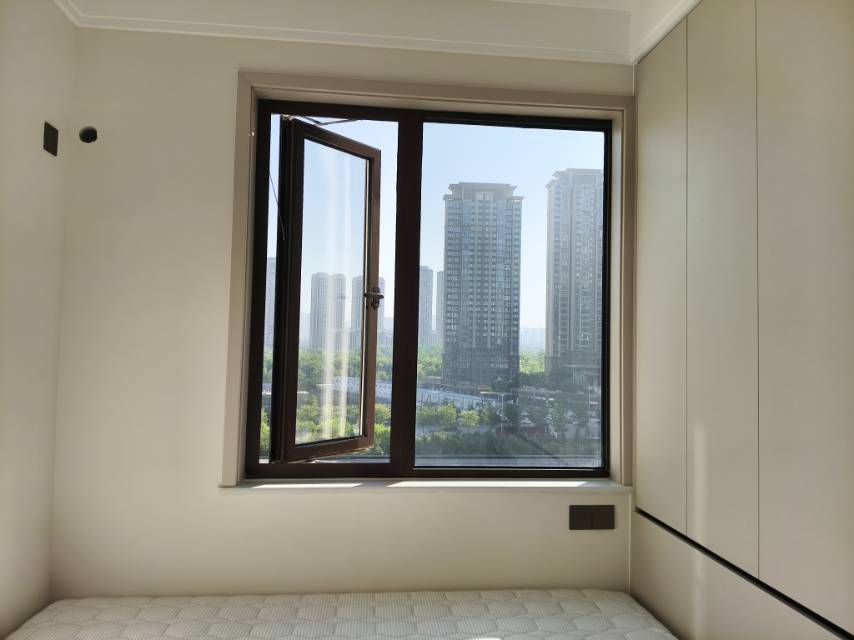 常绿林溪上苑 随时看房·