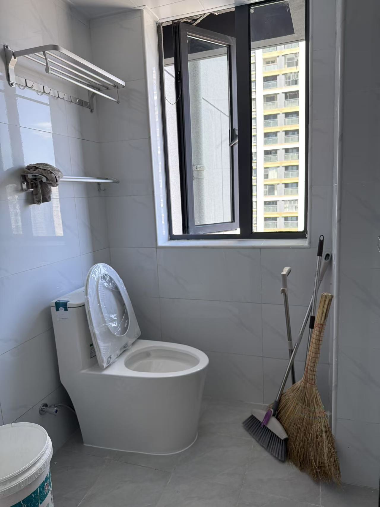 航空路一号 随时看房·