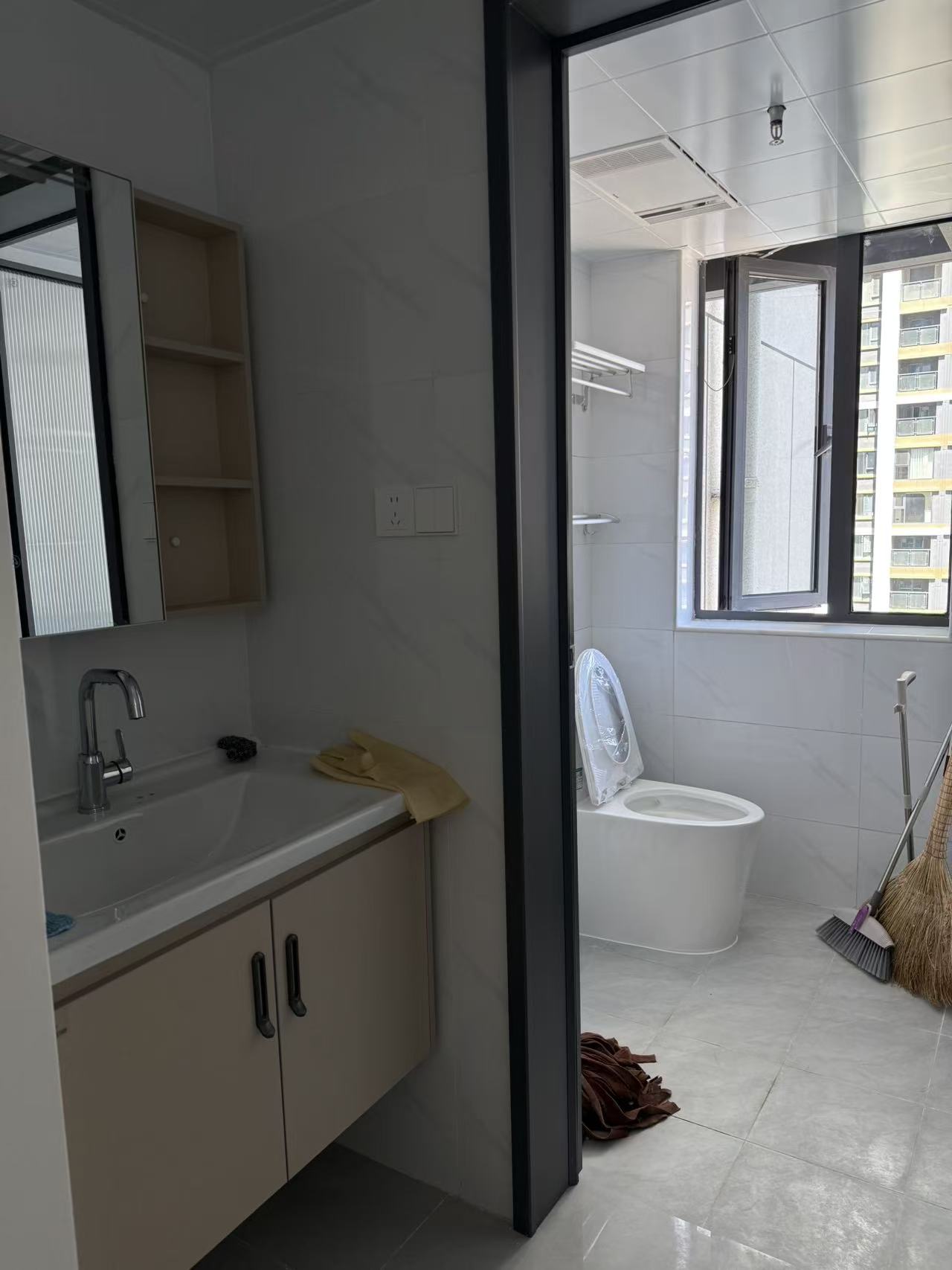 航空路一号 随时看房·