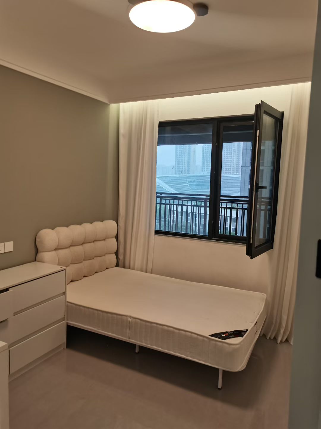 绿城紫薇公馆 随时看房·