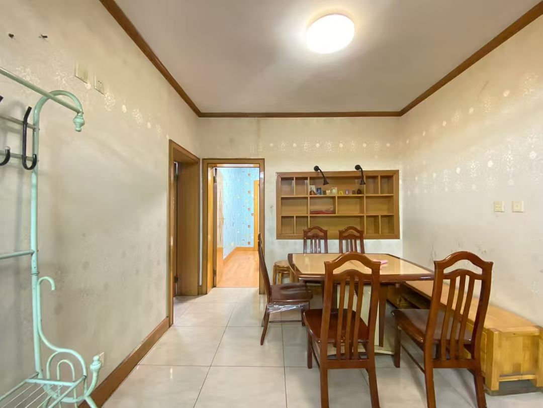 金桔花园一期 随时看房·