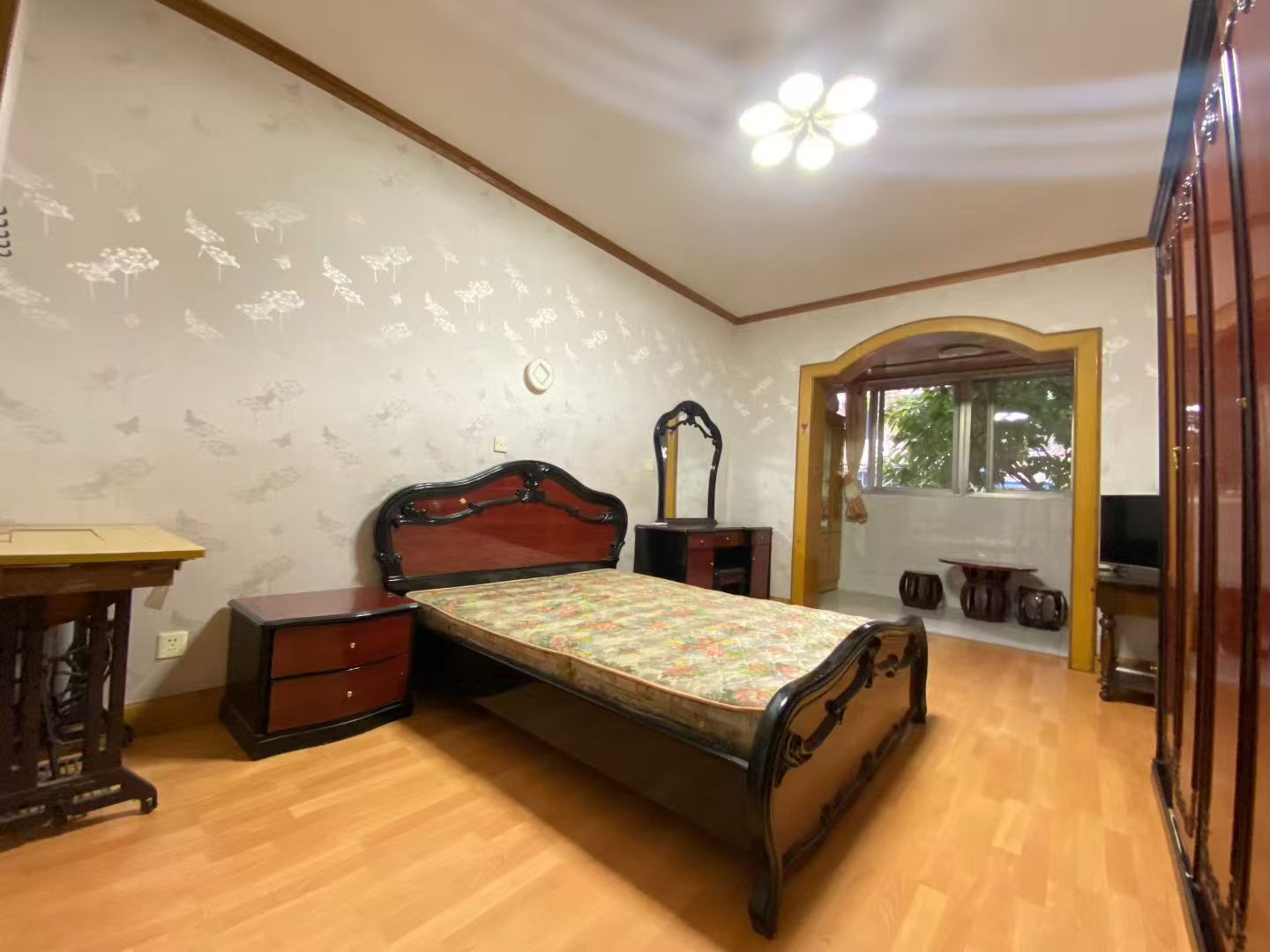 金桔花园一期 随时看房·