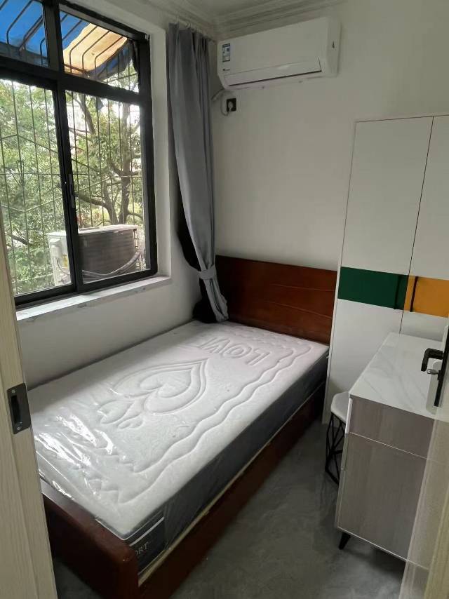 中央花园二期 随时看房·