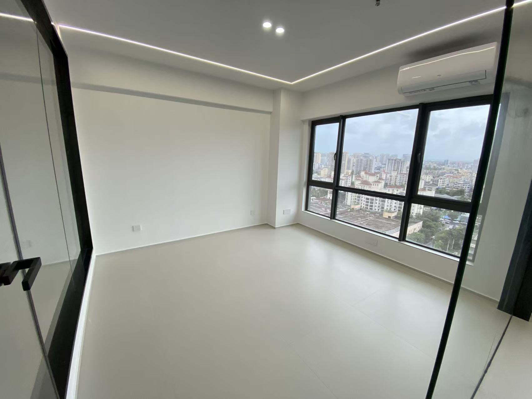 龙湖光年 随时看房·