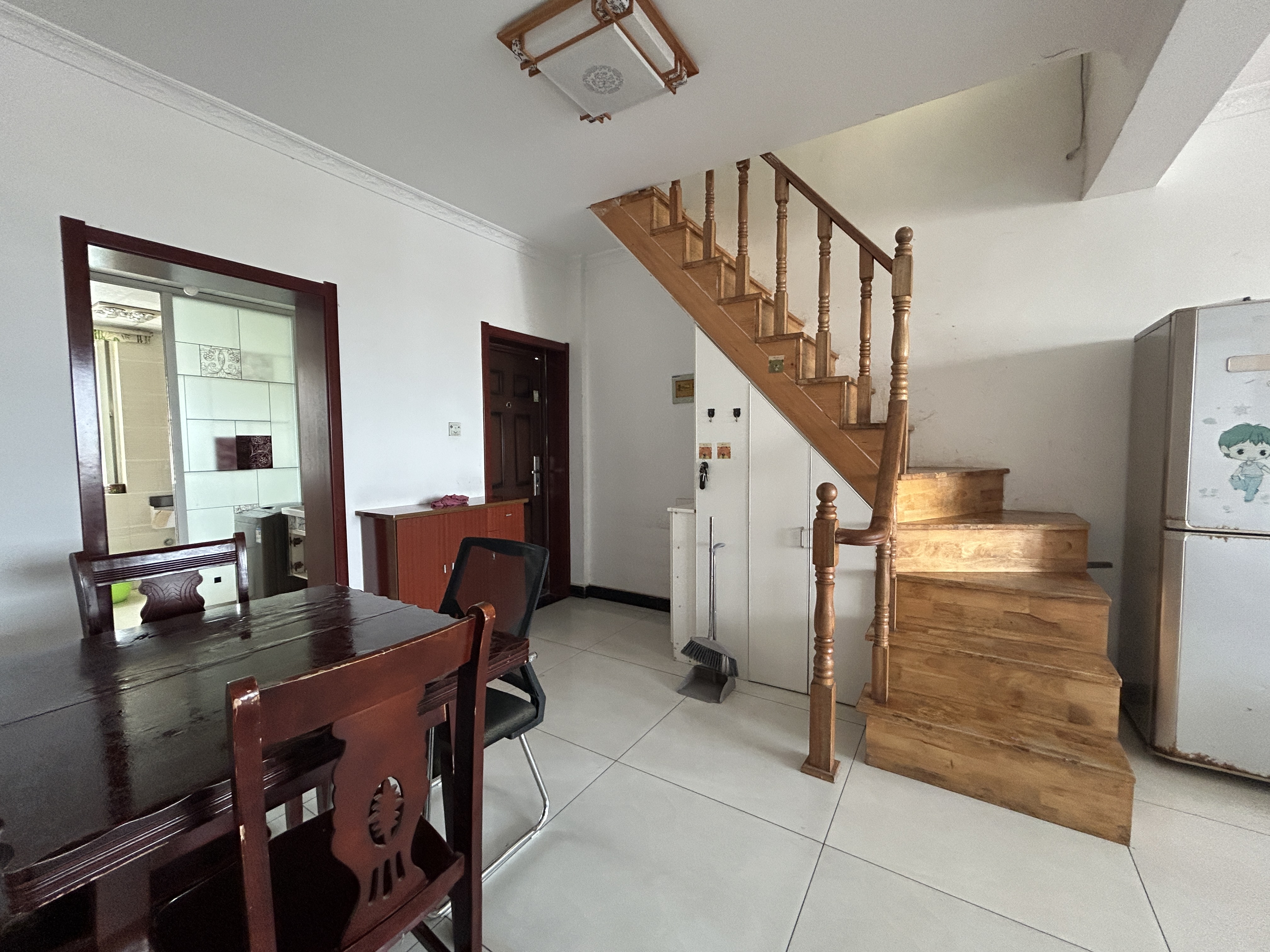 姑塘新村 随时看房·