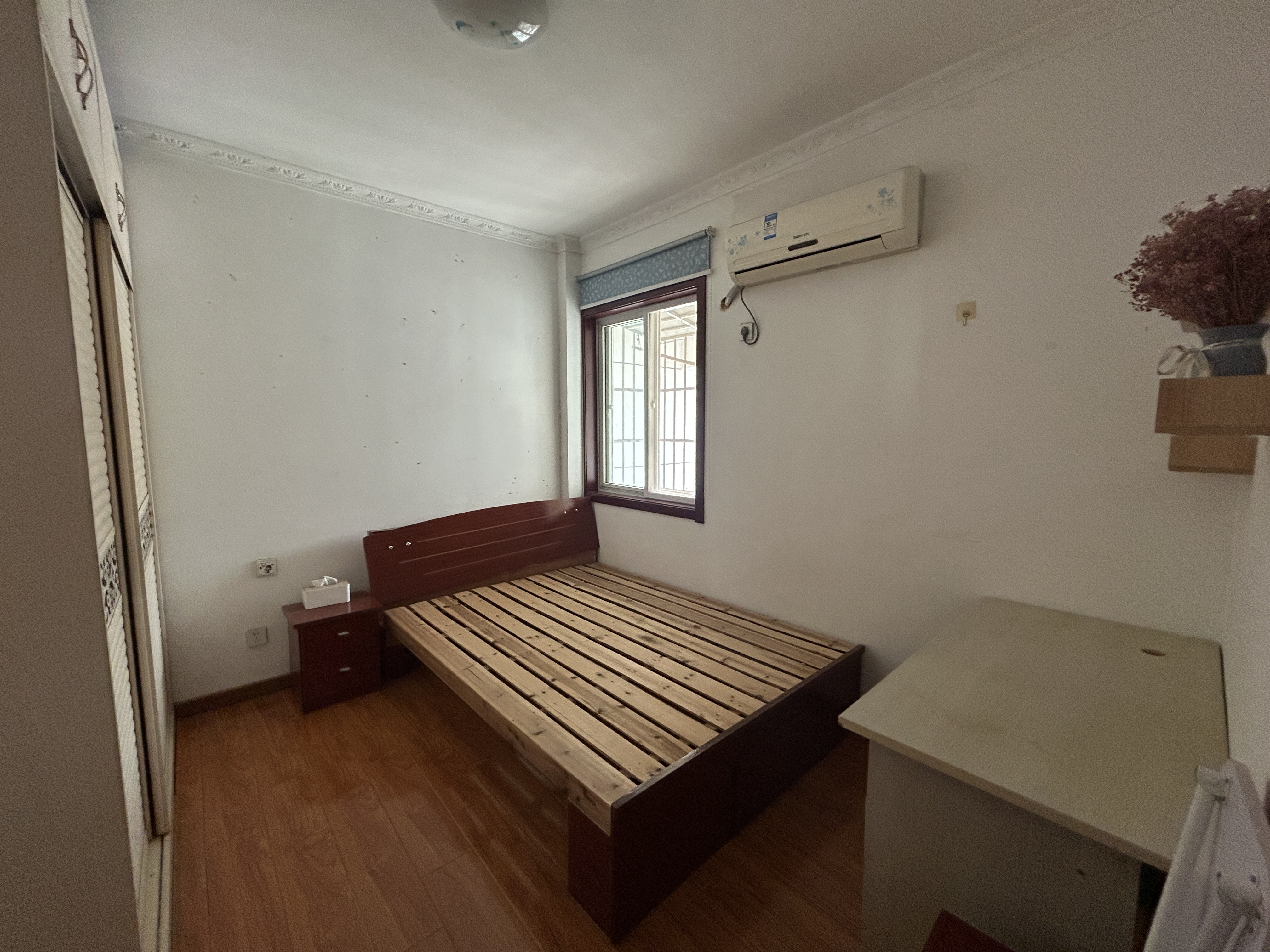 姑塘新村 随时看房·