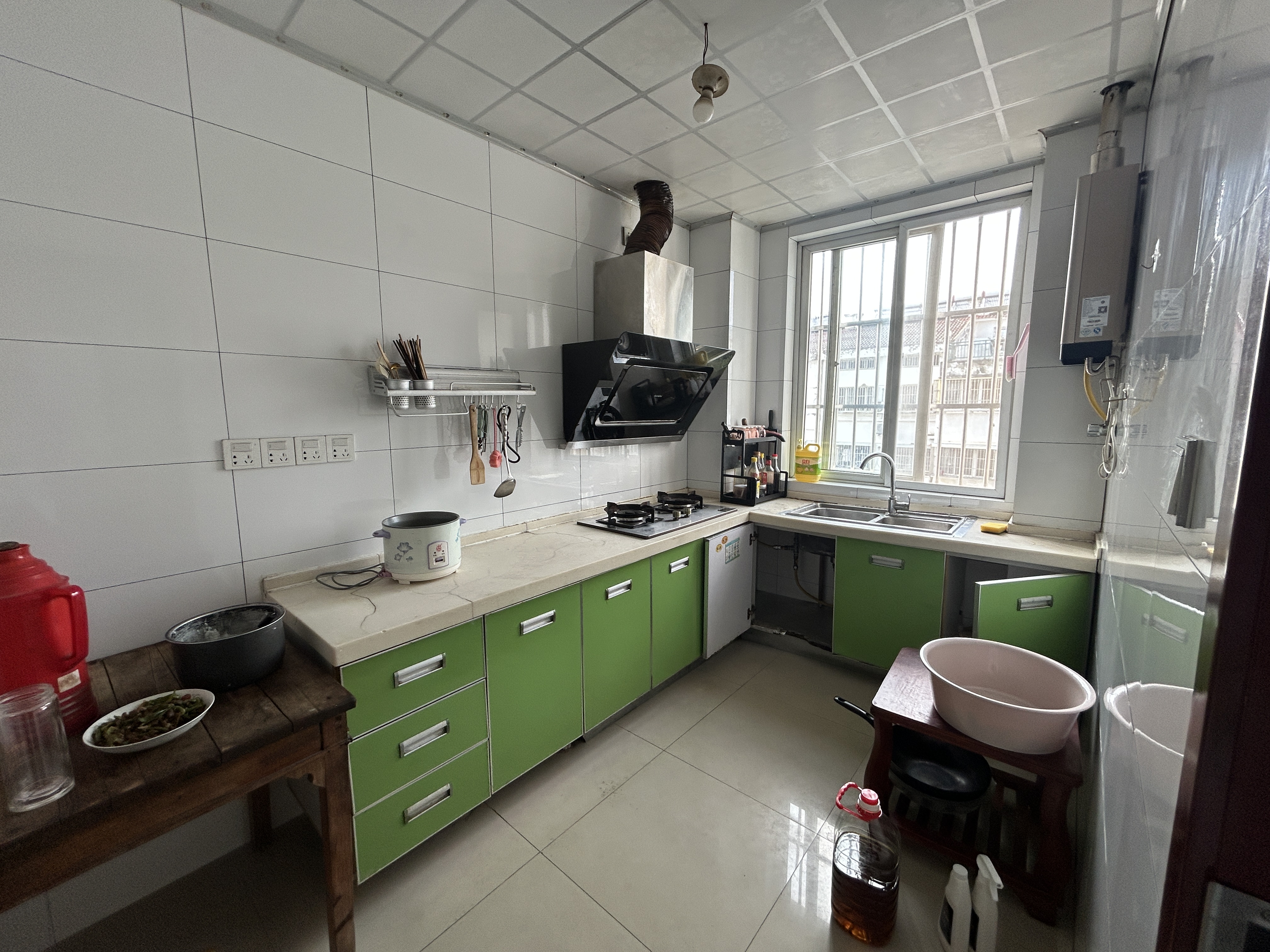 姑塘新村 随时看房·