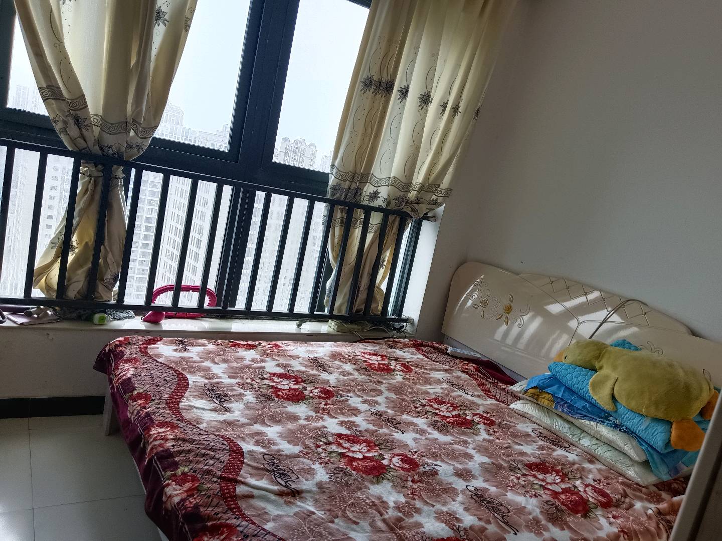 兴龙苑 随时看房·