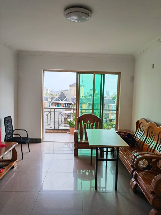 海外花园 2居室 4600元/月