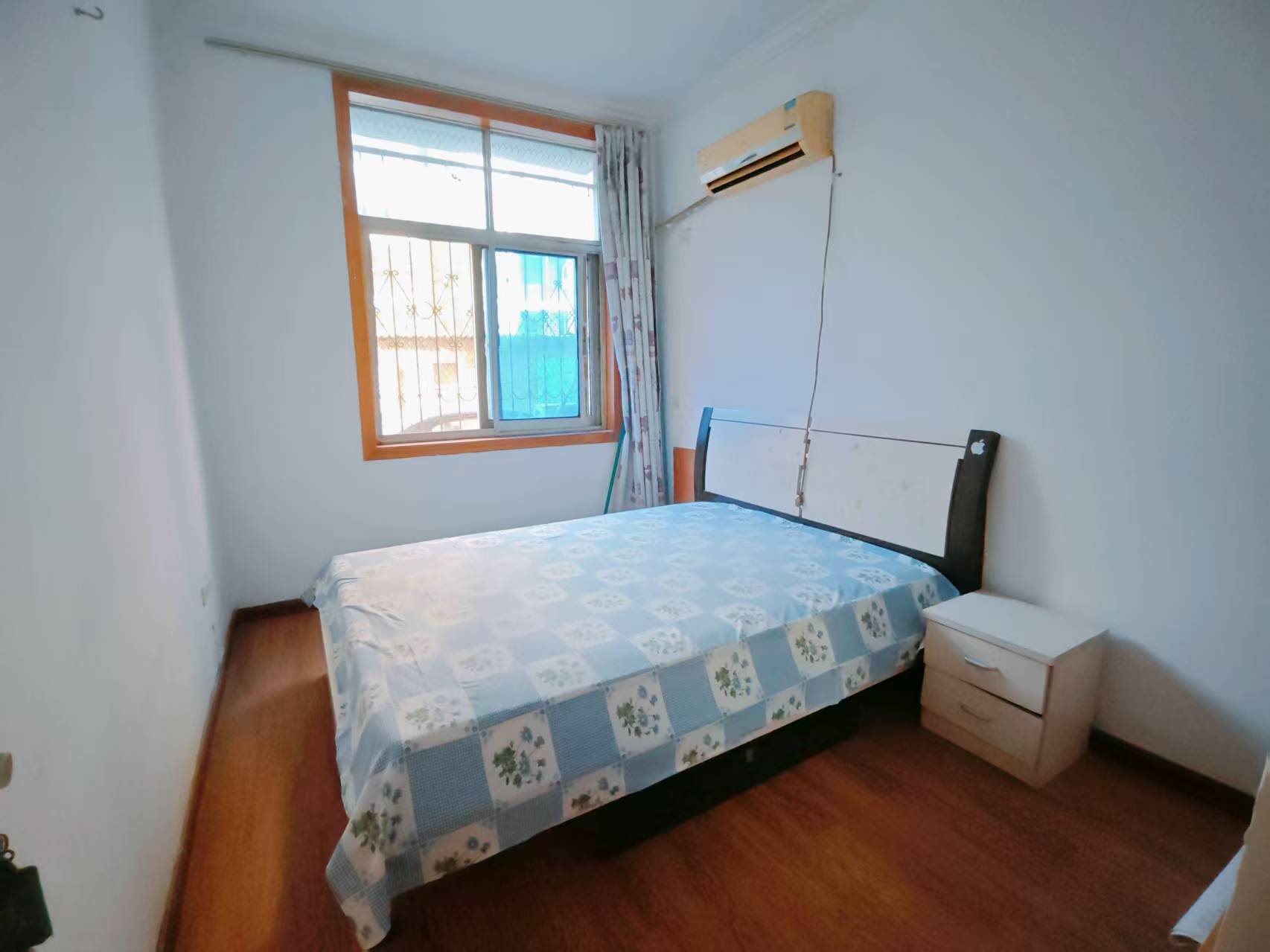 院子湾宿舍 随时看房·