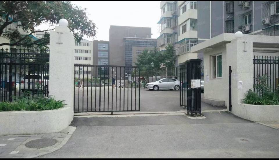 扣钟北里东区 随时看房·