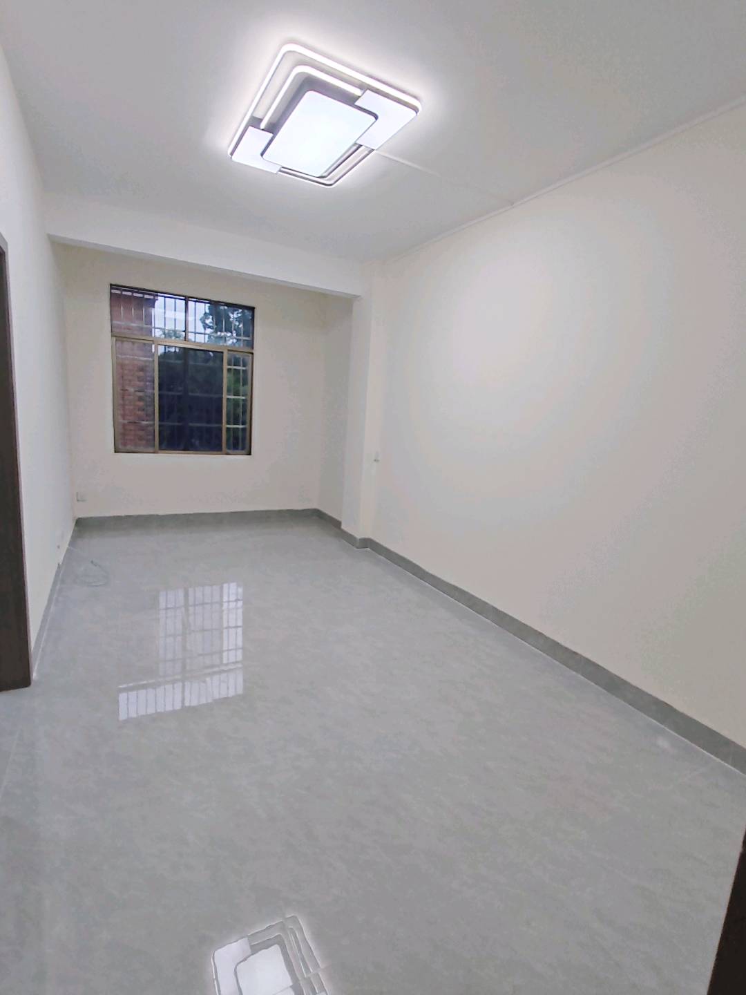 港口区东兴大道 随时看房·