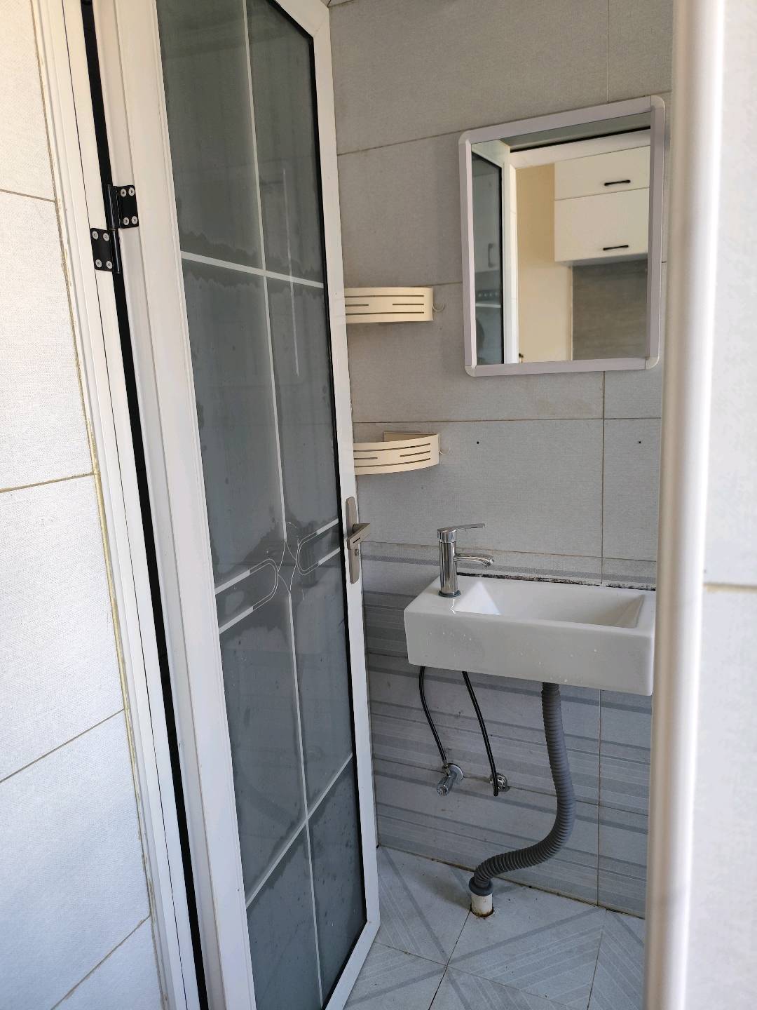 砚瓦池横街 随时看房·