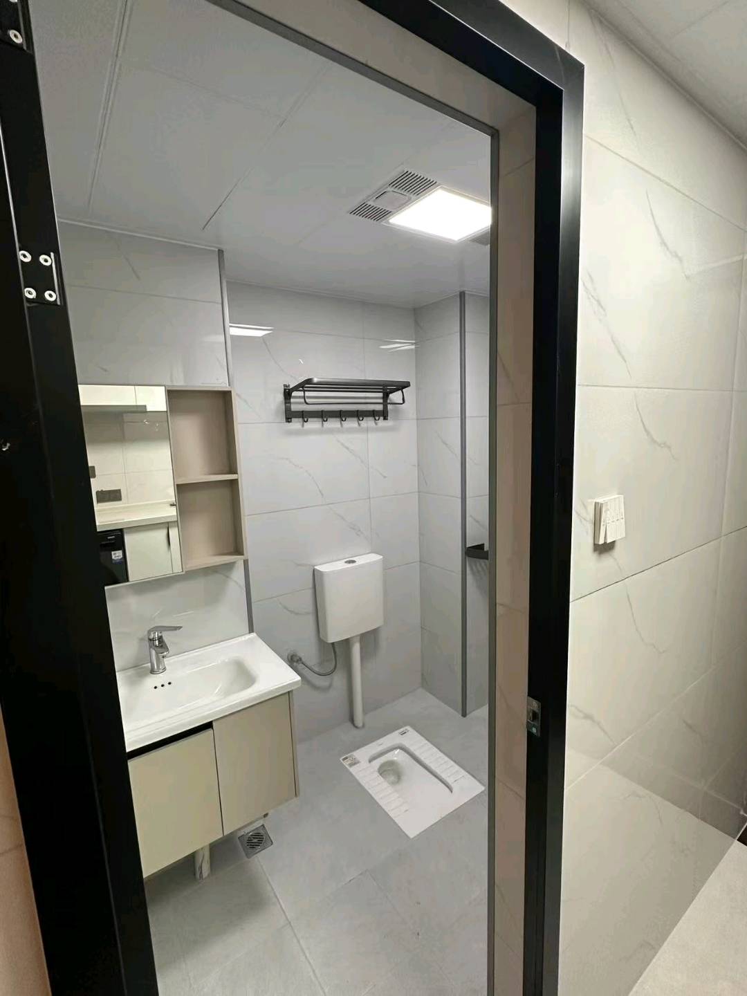 青年公寓 随时看房·