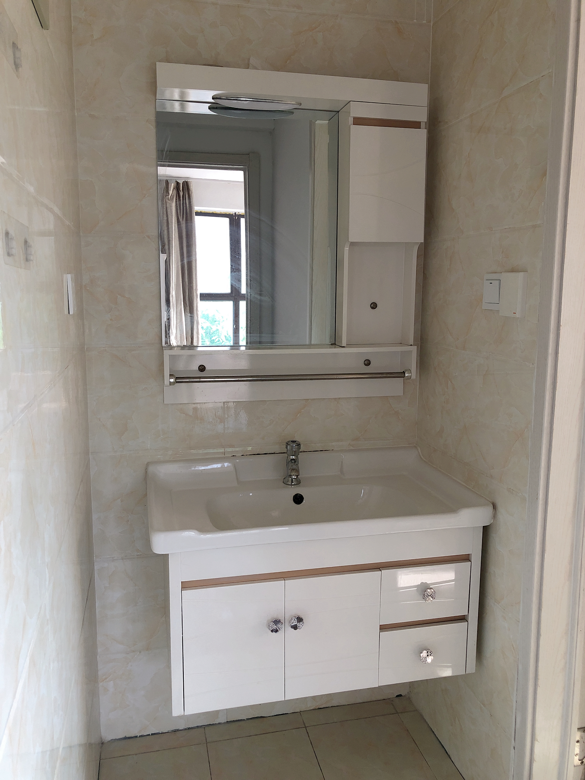 弘阳爱上花园 随时看房·