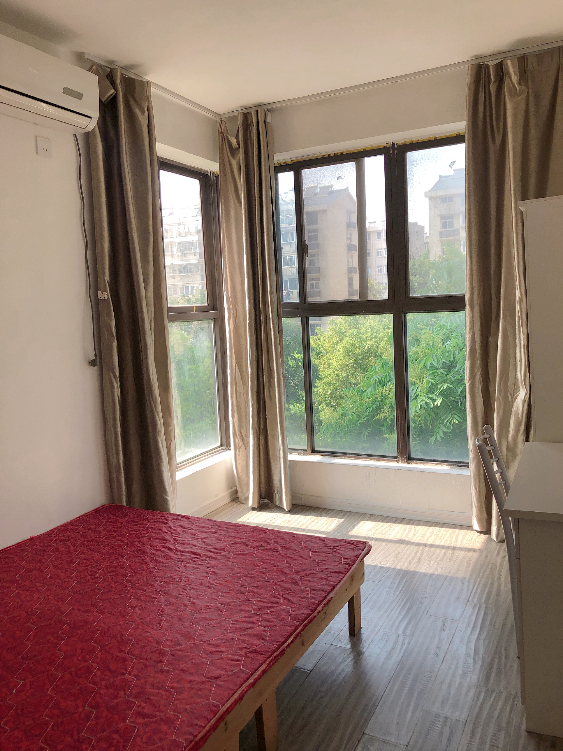 弘阳爱上花园 随时看房·