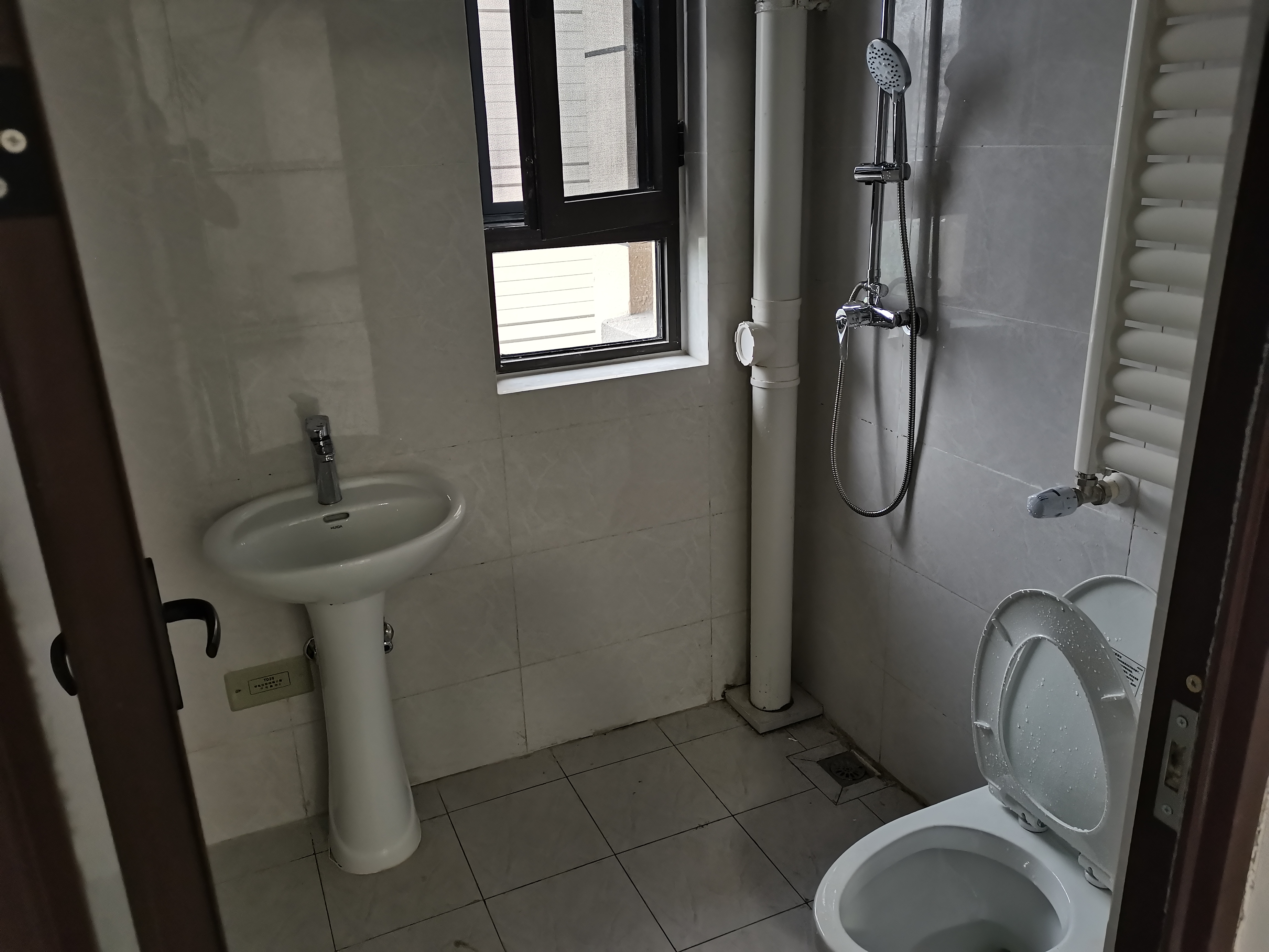 清宁雅苑九区 随时看房·