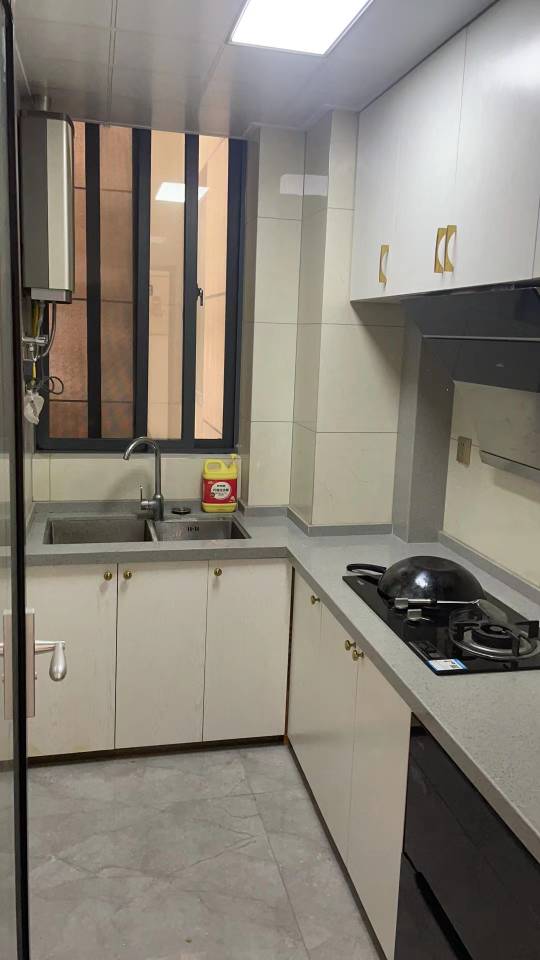 伟星清华门 随时看房·