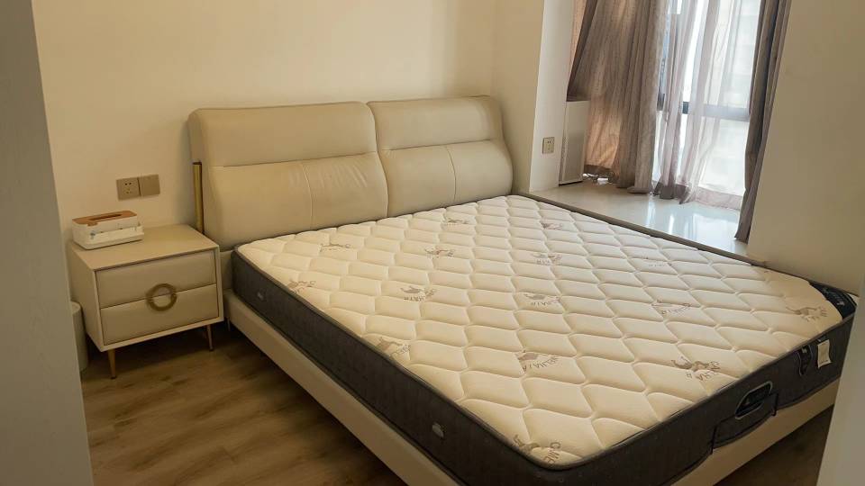 伟星清华门 随时看房·