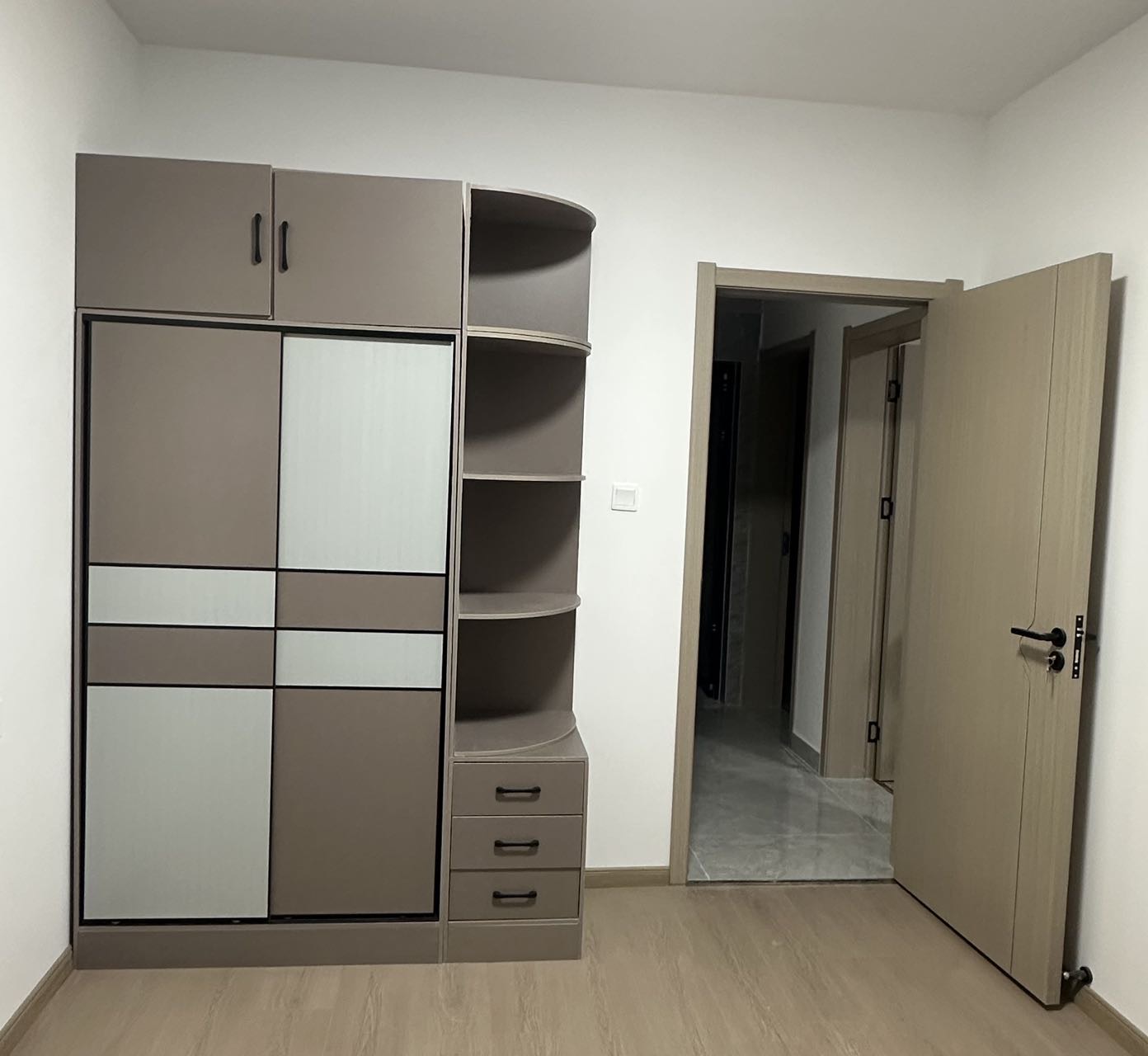 新型家园三期 随时看房·