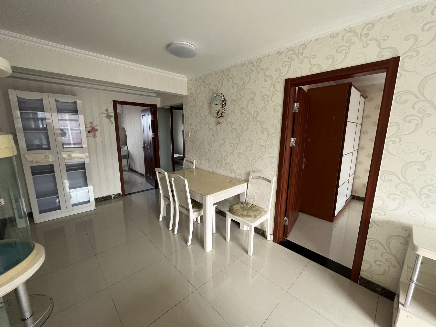 龙博苑小区 随时看房·