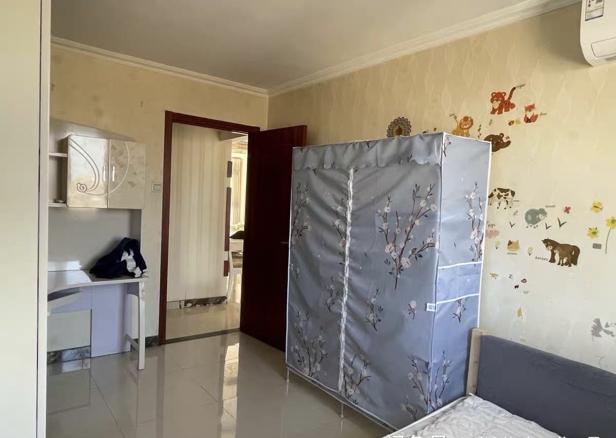 龙博苑小区 随时看房·