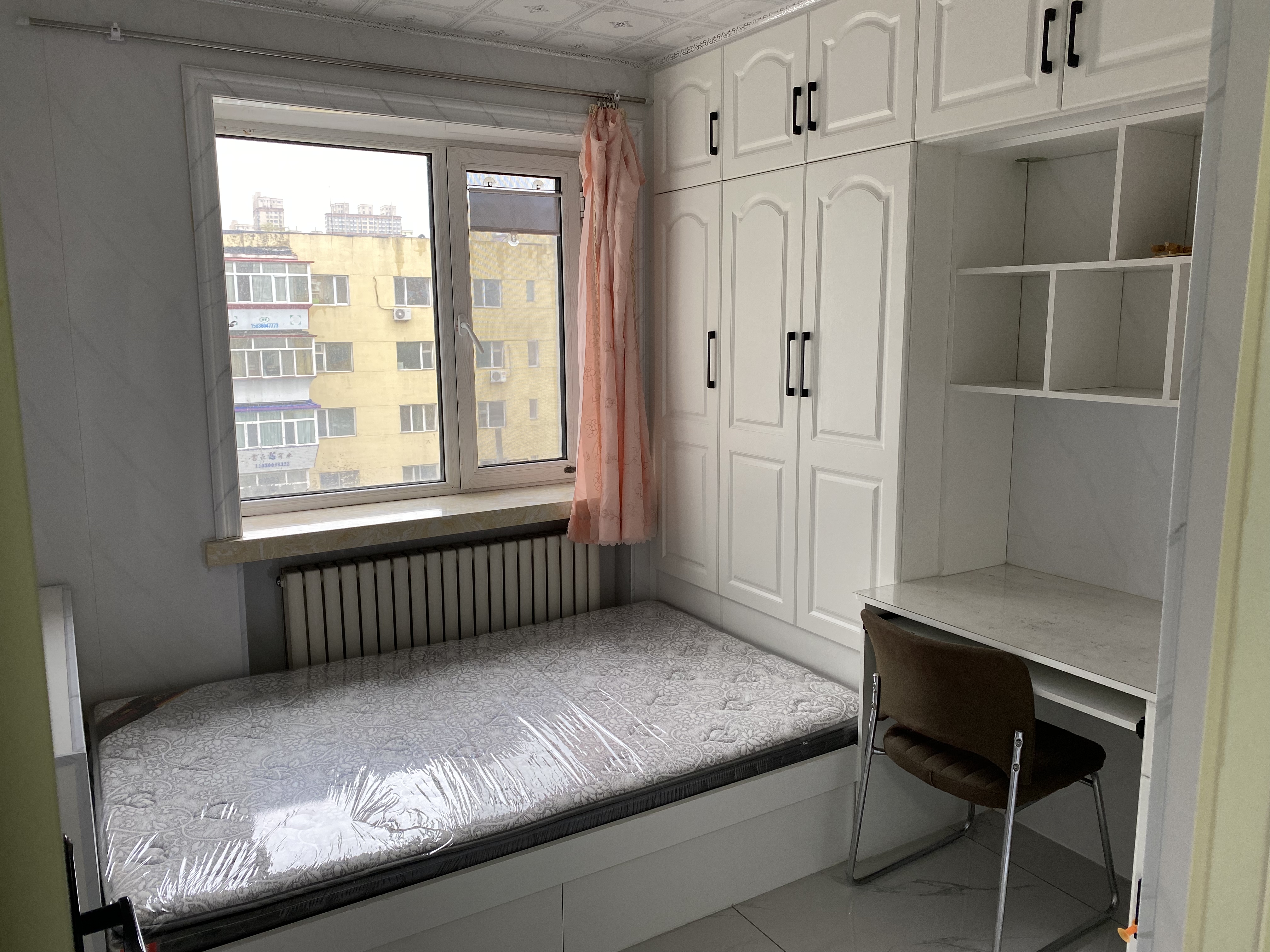 沙曼二街区 2居室 1500元/月