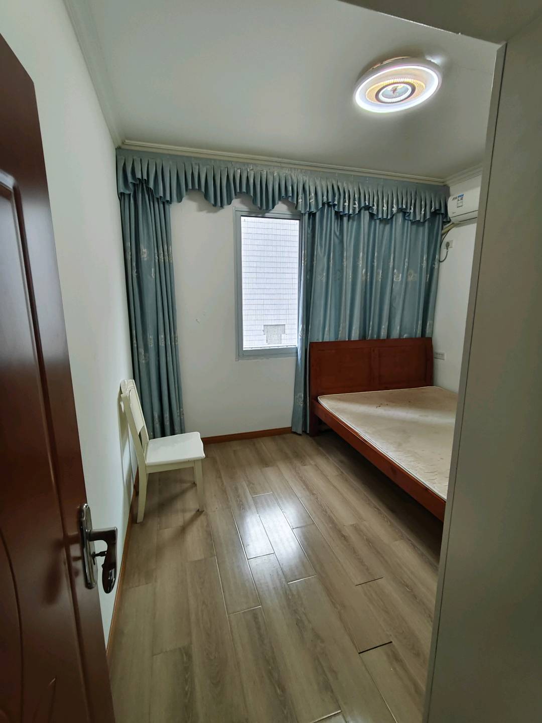 北碚胜利村15号 随时看房·