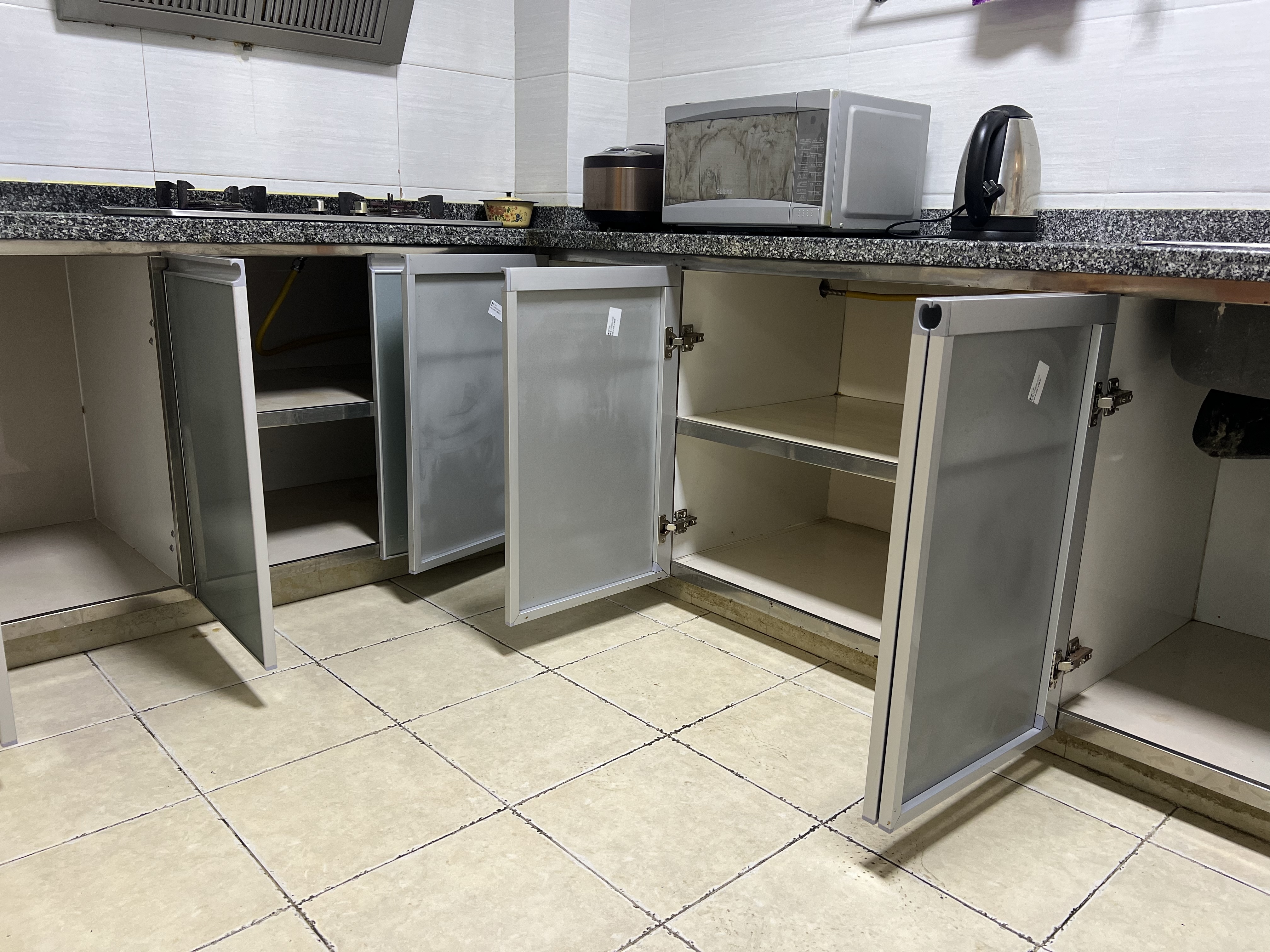 果堰小区 随时看房·