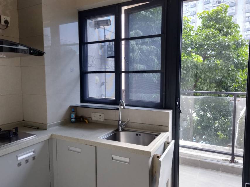 泛海拉菲花园一期 随时看房·