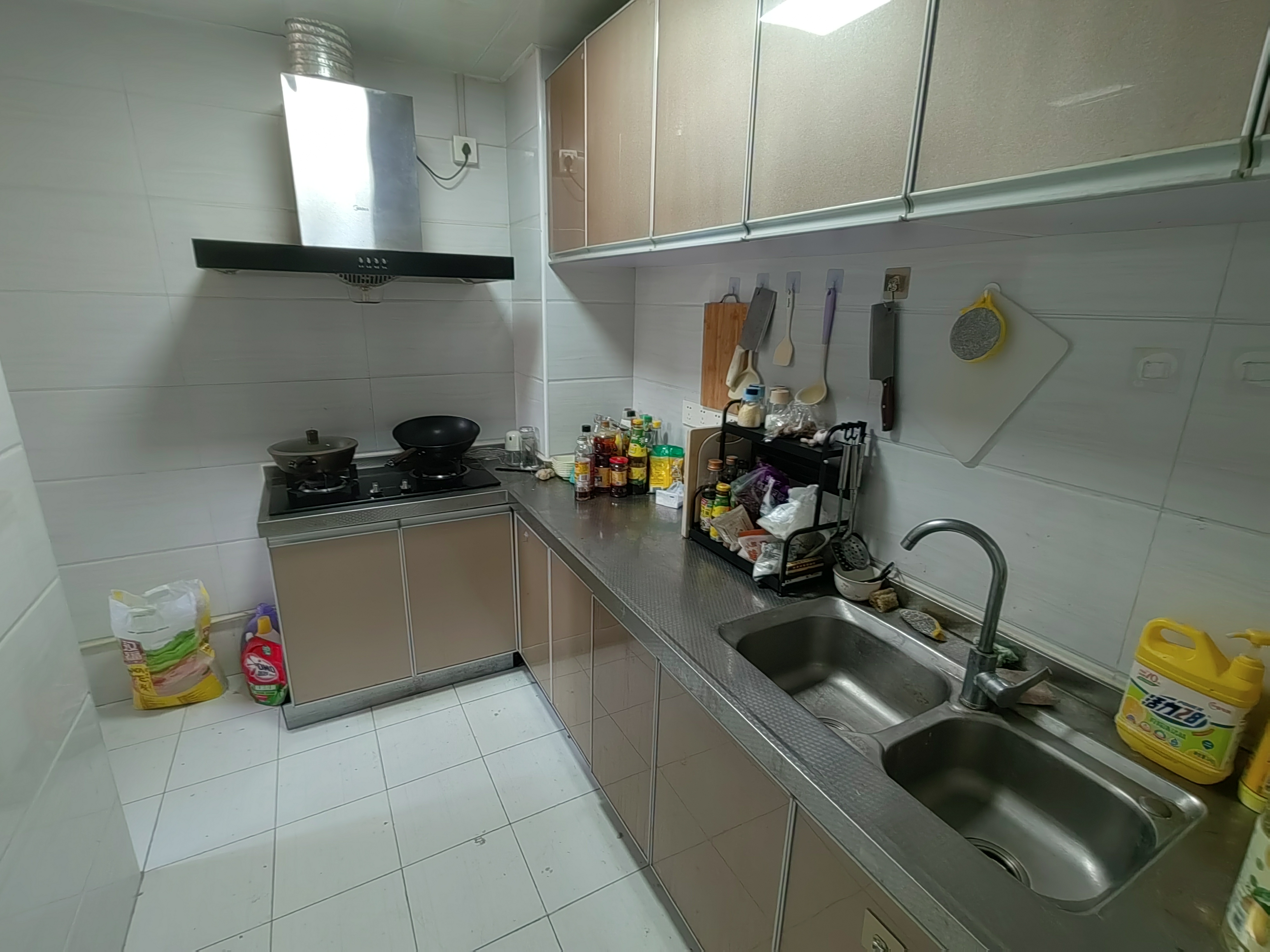 国创光谷上城 随时看房·