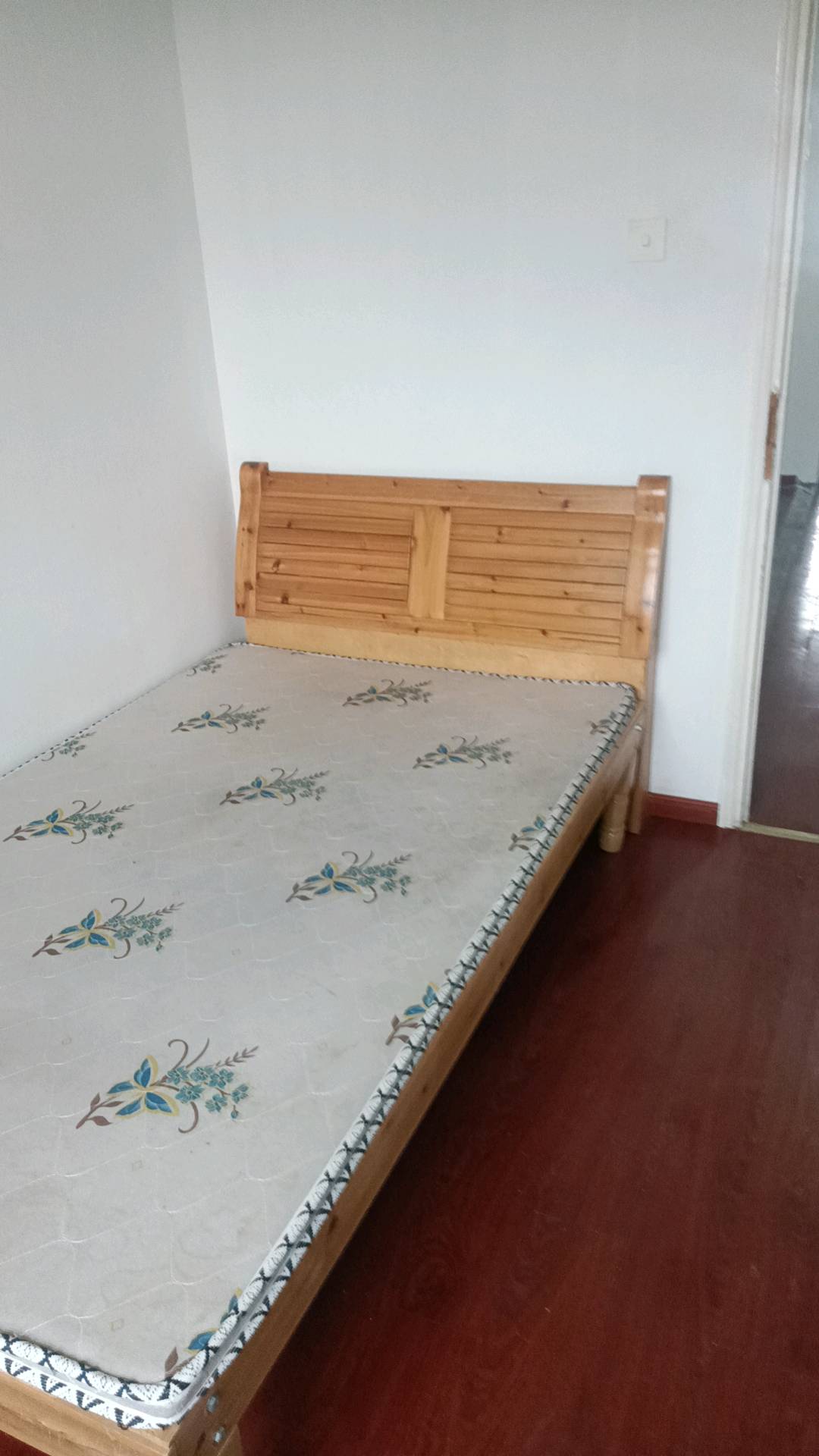 包河花园A区八栋六零七 随时看房·